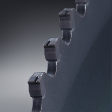 HM equipped saw blade